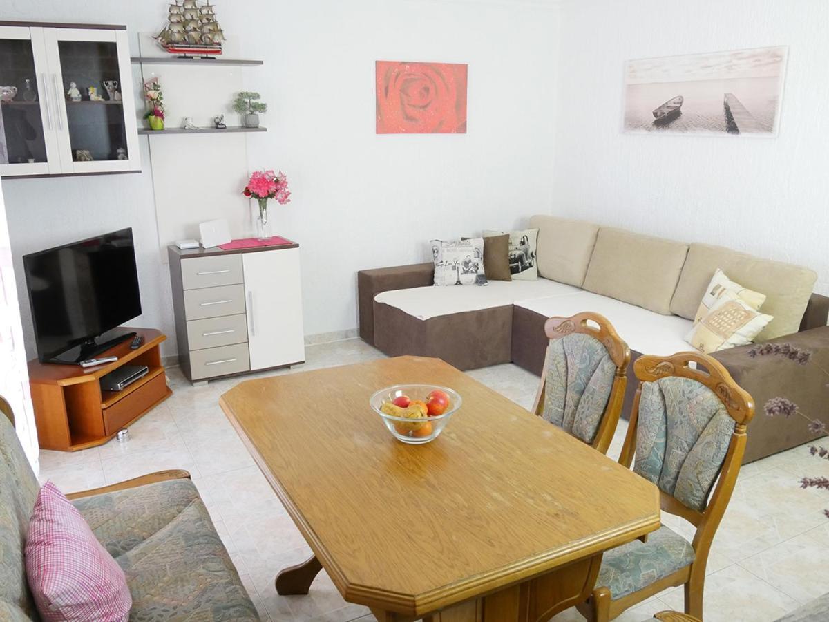 Apartments-Novalja-Zrce Eksteriør bilde